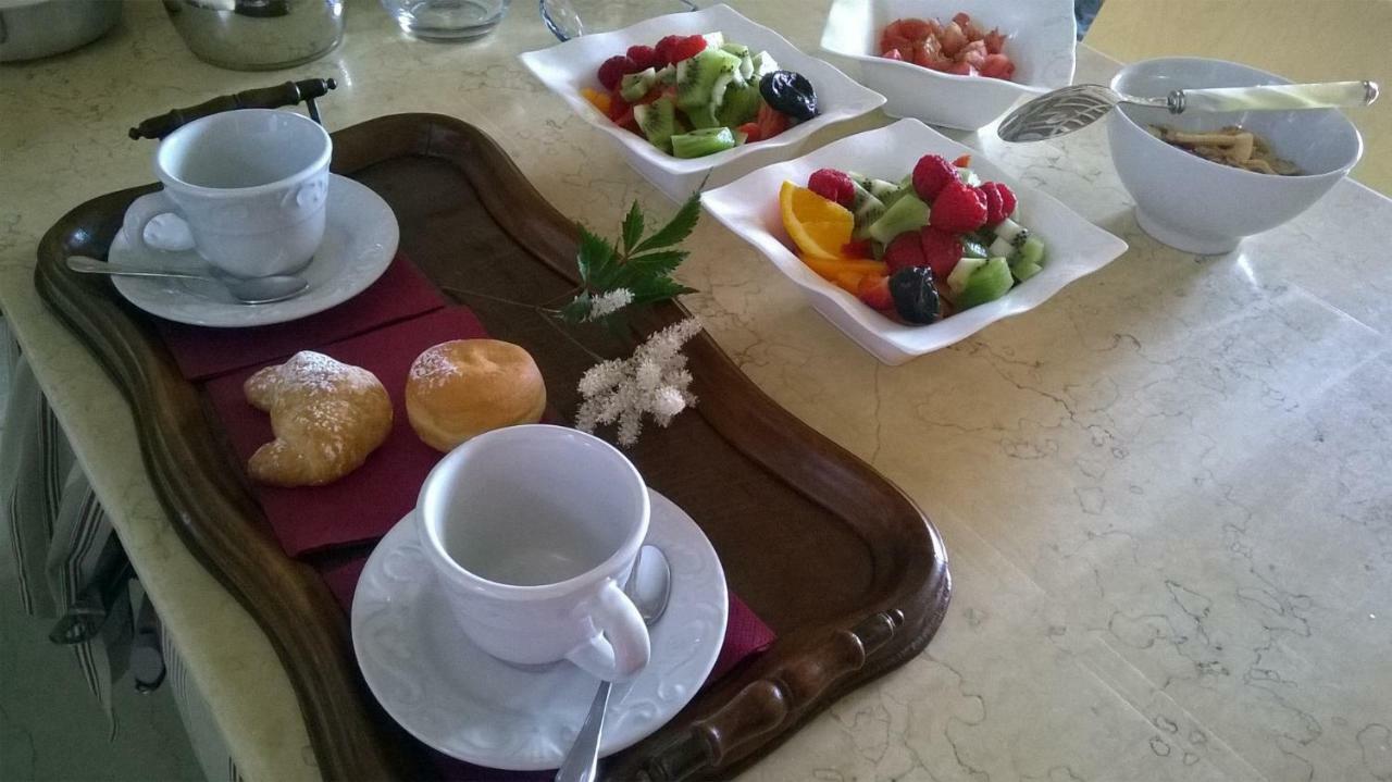 Bed And Breakfast Posserle Padenghe sul Garda Exterior foto