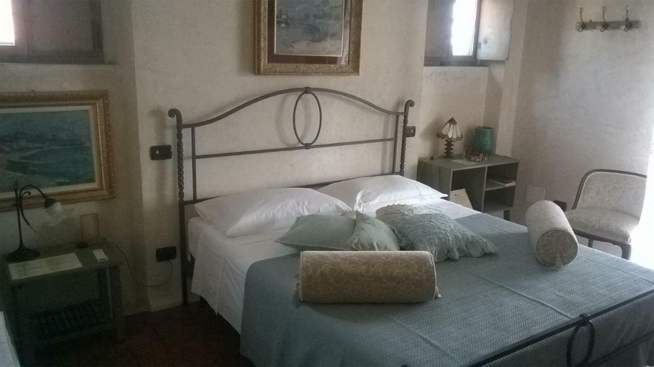 Bed And Breakfast Posserle Padenghe sul Garda Exterior foto